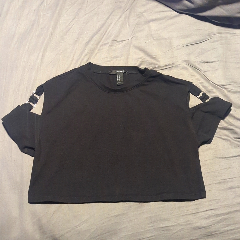 *2 for 20* Forever 21 cold shoulder crop top with hardware
